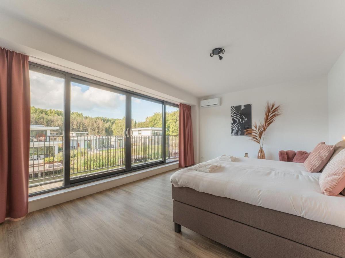 Beautiful Water Villa In Harderhaven With A Jetty ゼーウォルデ エクステリア 写真